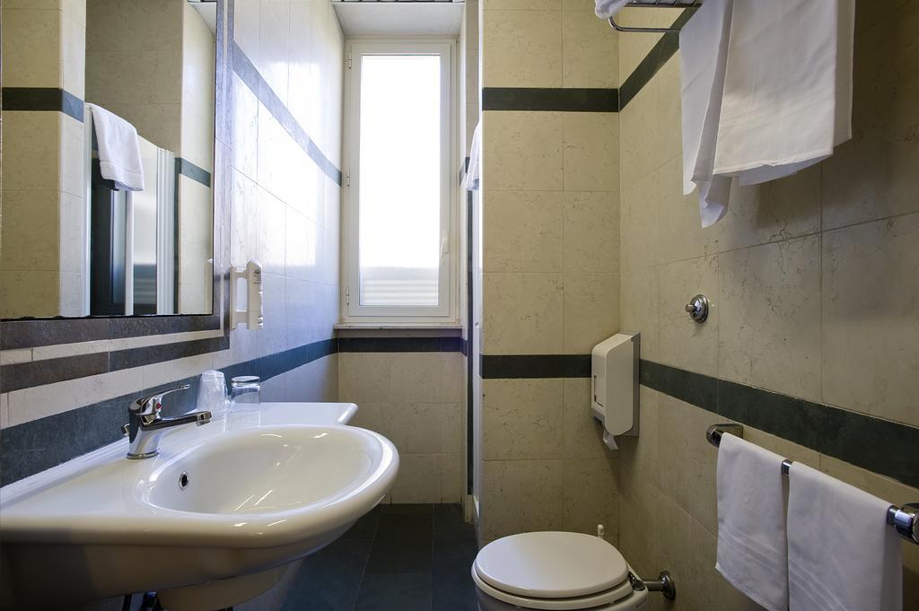 Dipendenza Hotel Bellavista Лидо ди Остия Стая снимка