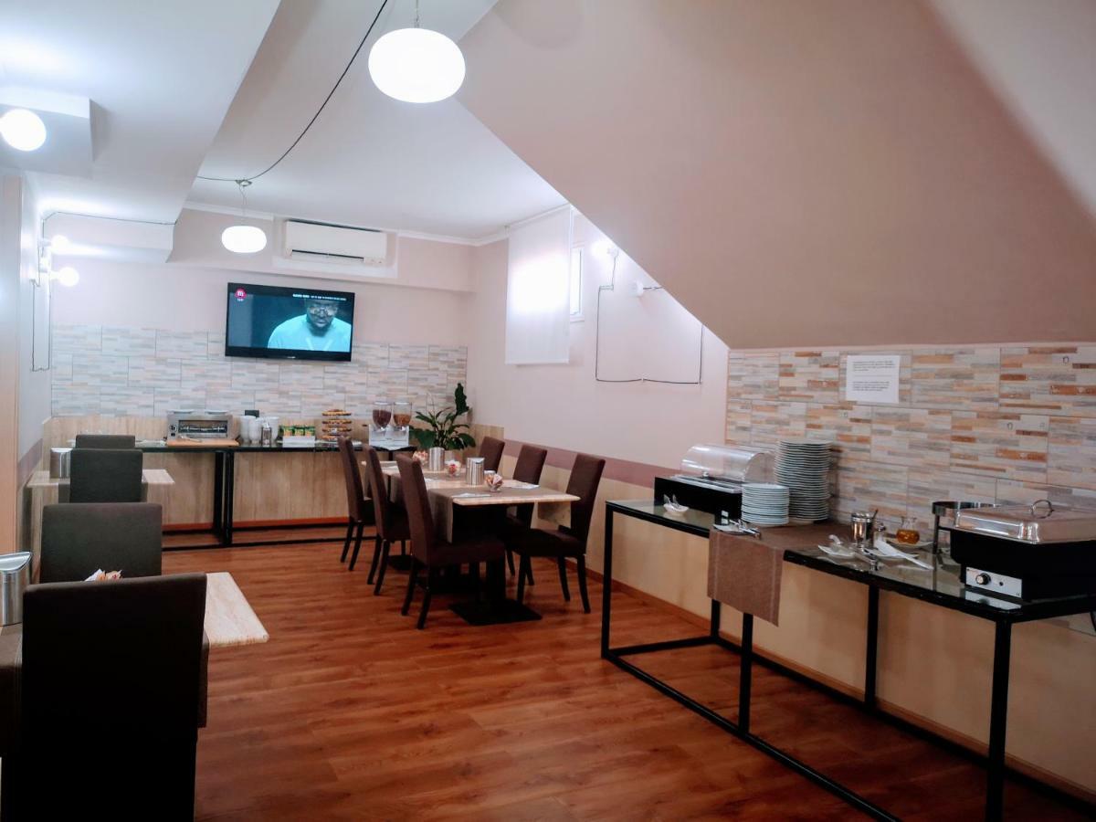 Dipendenza Hotel Bellavista Лидо ди Остия Екстериор снимка